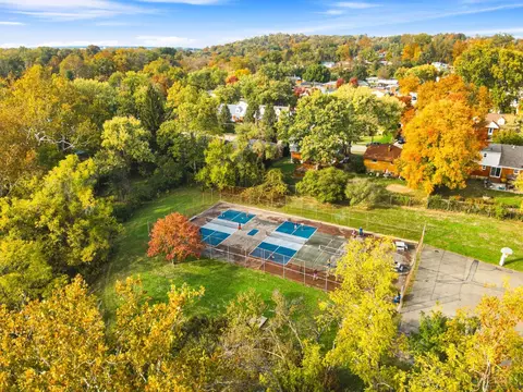 View/Area - 2626 Hunt Rd, Reading, OH 45236 photo 7 of 7