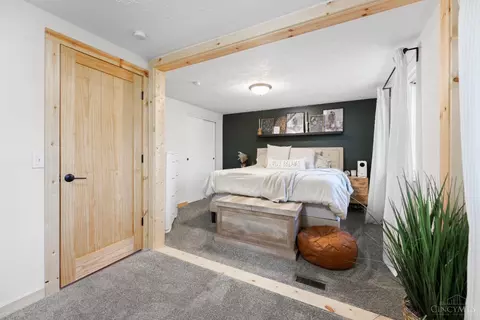 Bedroom - 2626 Hunt Rd, Reading, OH 45236 photo 1 of 5