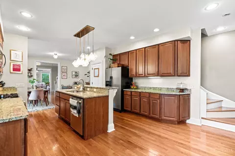 Kitchen - 3471 Brookline Ave, Cincinnati, OH 45220 photo 5 of 7