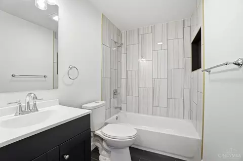 10216 Hawkhurst Dr, Cincinnati, OH 45231 photo 16
