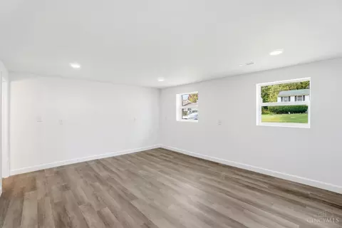 10216 Hawkhurst Dr, Cincinnati, OH 45231 photo 23