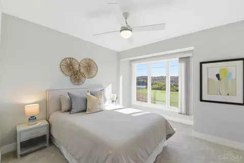 Bedroom - 2636 Riverside Dr, Cincinnati, OH 45202 photo 2 of 3