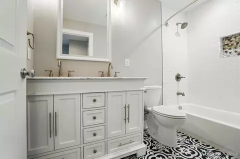 3568 Bevis Ave, Cincinnati, OH 45207 photo 41