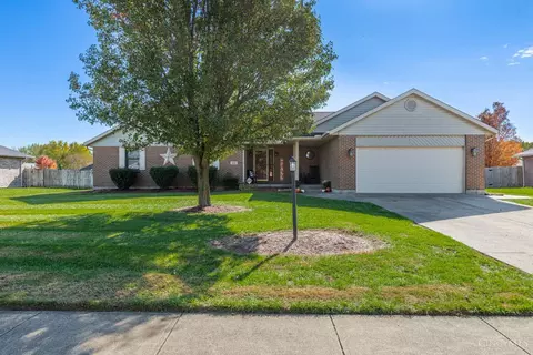 125 Colonel Dr, Carlisle, OH 45005