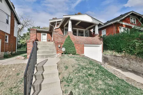 2228 Cathedral Ave, Norwood, OH 45212
