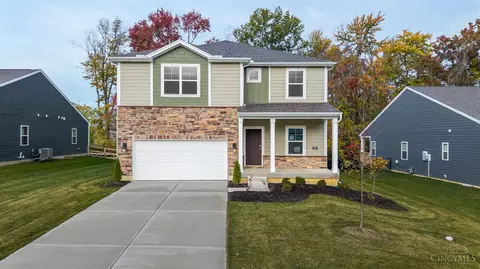 3663 Heritage Farm Ln, Amelia, OH 45102