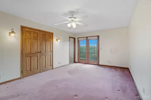 Bedroom - 6251 Fork Rd, Cincinnati, OH 45247 photo 2 of 9