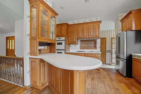 Kitchen - 6251 Fork Rd, Cincinnati, OH 45247 photo 7 of 9