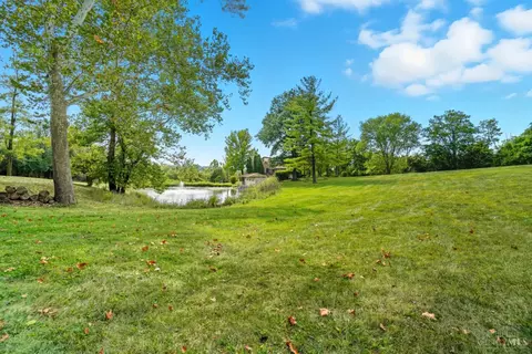 Exterior - 6251 Fork Rd, Cincinnati, OH 45247 photo 11 of 12