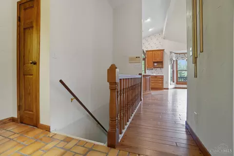Entry Way - 6251 Fork Rd, Cincinnati, OH 45247 photo 3 of 3