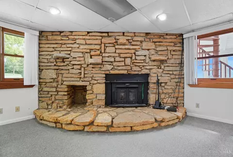 Living - 6251 Fork Rd, Cincinnati, OH 45247 photo 3 of 3