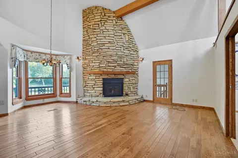 Living - 6251 Fork Rd, Cincinnati, OH 45247 photo 2 of 3