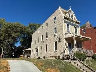 1011 Seton Ave, Cincinnati, OH 45205