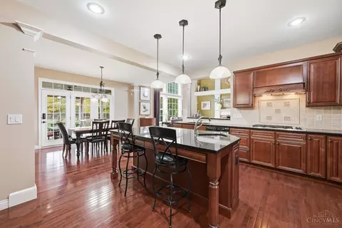 2625 Stonehaven Dr, Cincinnati, OH 45245 photo 10