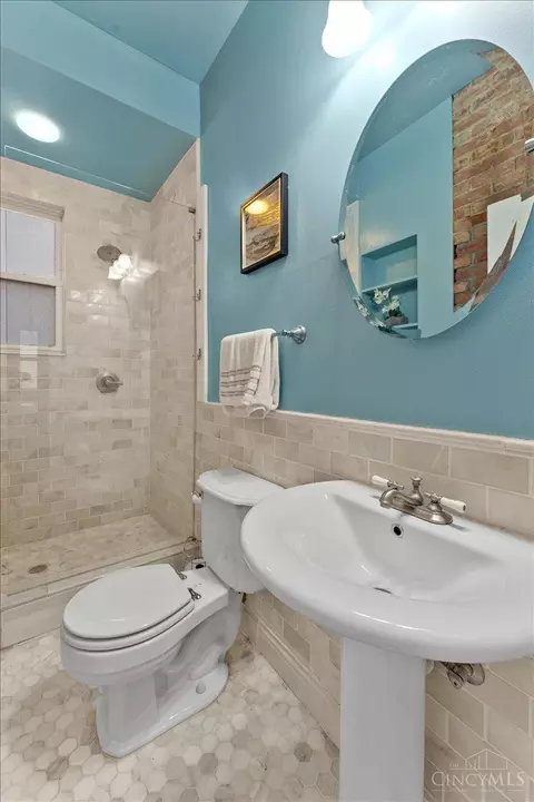 3147 Troy Ave, Cincinnati, OH 45213 photo 13
