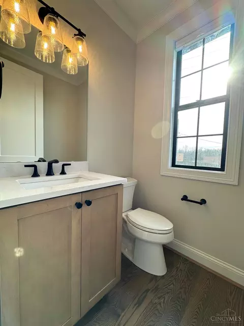 7404 Orchard St, Cincinnati, OH 45227 photo 38