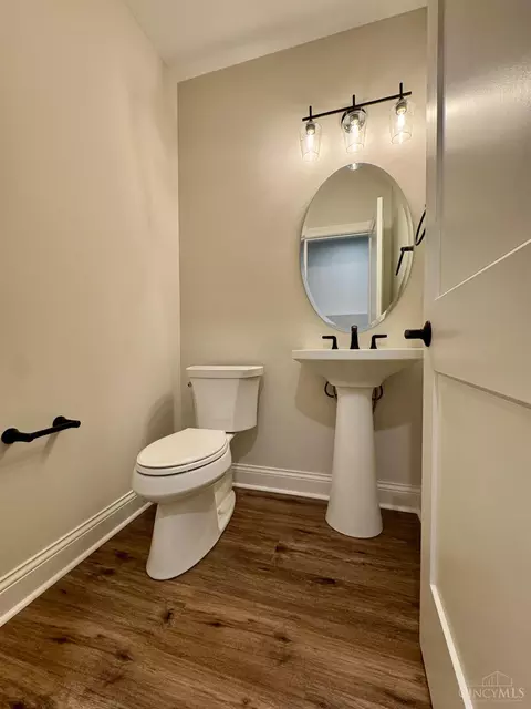 7404 Orchard St, Cincinnati, OH 45227 photo 39