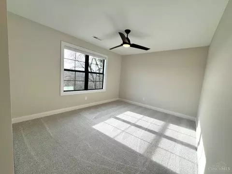 7404 Orchard St, Cincinnati, OH 45227 photo 4