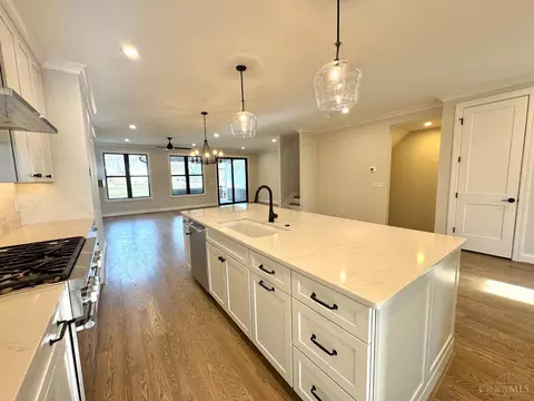 7404 Orchard St, Cincinnati, OH 45227 photo 28