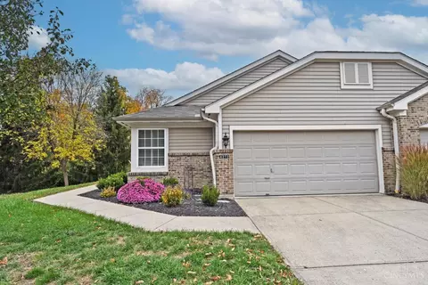 4272 Fontenay Dr, Mason, OH 45040