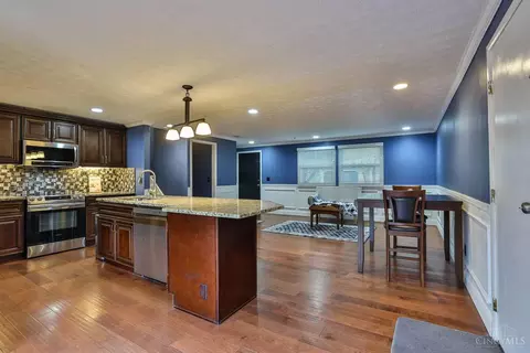 Kitchen - 8730 Exeter Pl, Maineville, OH 45039 photo 1 of 5