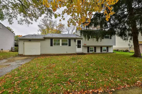 8730 Exeter Pl, Maineville, OH 45039