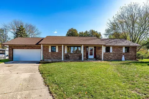 707 Westview Ct, Trenton, OH 45067