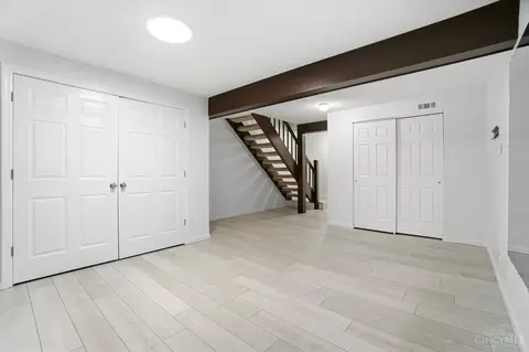 Entry Way - 3681 Parfore Ct, Cincinnati, OH 45245 photo 5 of 5