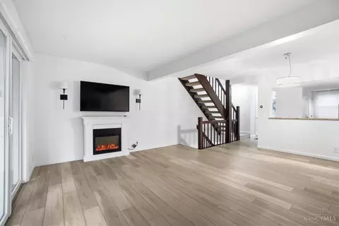 Living - 3681 Parfore Ct, Cincinnati, OH 45245 photo 1 of 3