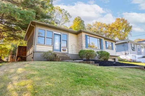 6279 Crestview Pl, Cincinnati, OH 45230