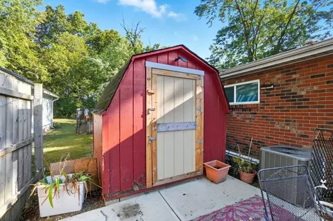 Exterior - 2271 Semler Ave, Hamilton, OH 45015 photo 5 of 5