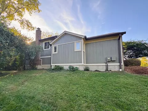 Exterior - 557 Williamsburg Ct, Cincinnati, OH 45244 photo 11 of 11