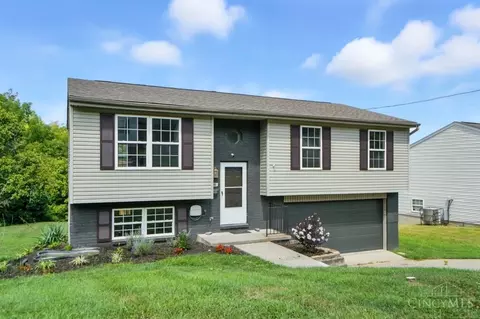 Exterior - 36 Timberline Ct, Cleves, OH 45002 photo 2 of 8