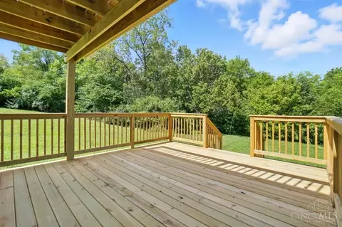 Exterior - 36 Timberline Ct, Cleves, OH 45002 photo 4 of 8