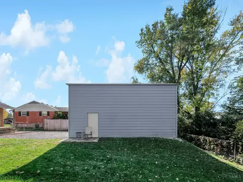 4641 Clayton Dr, Cincinnati, OH 45244 photo 39