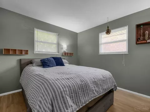 4641 Clayton Dr, Cincinnati, OH 45244 photo 12