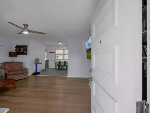 4641 Clayton Dr, Cincinnati, OH 45244 photo 7