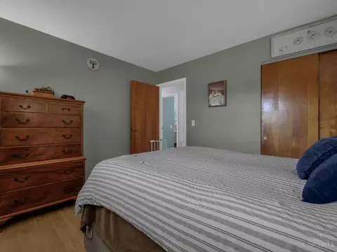 4641 Clayton Dr, Cincinnati, OH 45244 photo 13