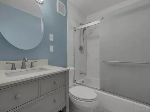 4641 Clayton Dr, Cincinnati, OH 45244 photo 16