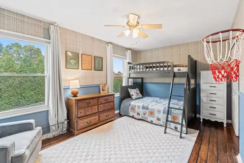 Bedroom - 2132 Trailridge Dr, Reading, OH 45215 photo 3 of 7