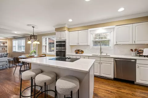 Kitchen - 10029 Windzag Ln, Montgomery, OH 45242 photo 1 of 4