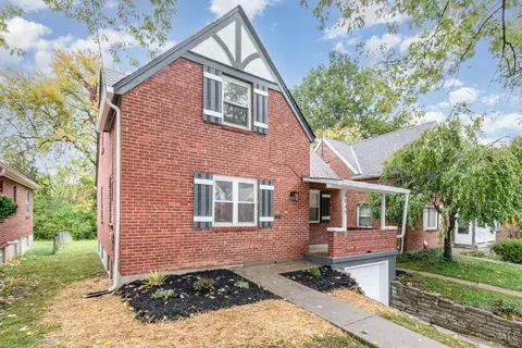 Exterior - 6045 Elbrook Ave, Golf Manor, OH 45237 photo 3 of 5