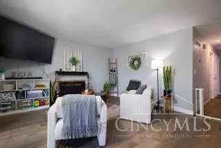 8512 Pringle Dr, Cincinnati, OH 45231 photo 6