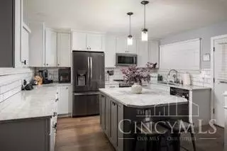 8512 Pringle Dr, Cincinnati, OH 45231 photo 9