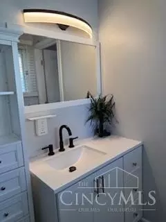 8512 Pringle Dr, Cincinnati, OH 45231 photo 17