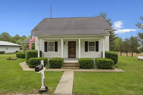 10702 Smoky Row Rd, Georgetown, OH 45121