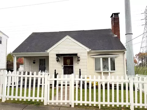 23 Ridge Ave, North Bend, OH 45052