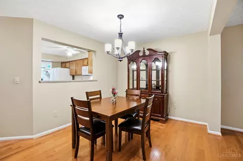 8414 Ridge Pointe Ct, Cincinnati, OH 45236 photo 10