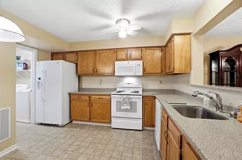 8414 Ridge Pointe Ct, Cincinnati, OH 45236 photo 14