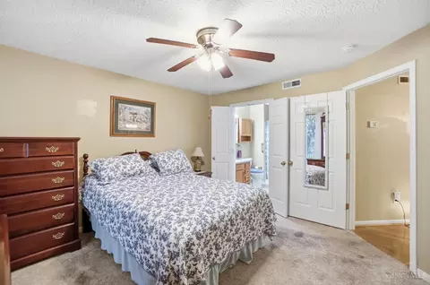 8414 Ridge Pointe Ct, Cincinnati, OH 45236 photo 20
